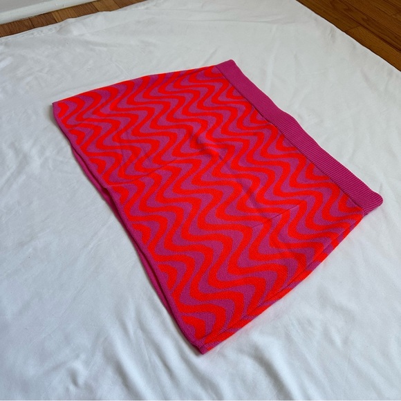 ★ NWOT H&M Divided Knit Skirt - Pink ★ - Picture 9 of 15